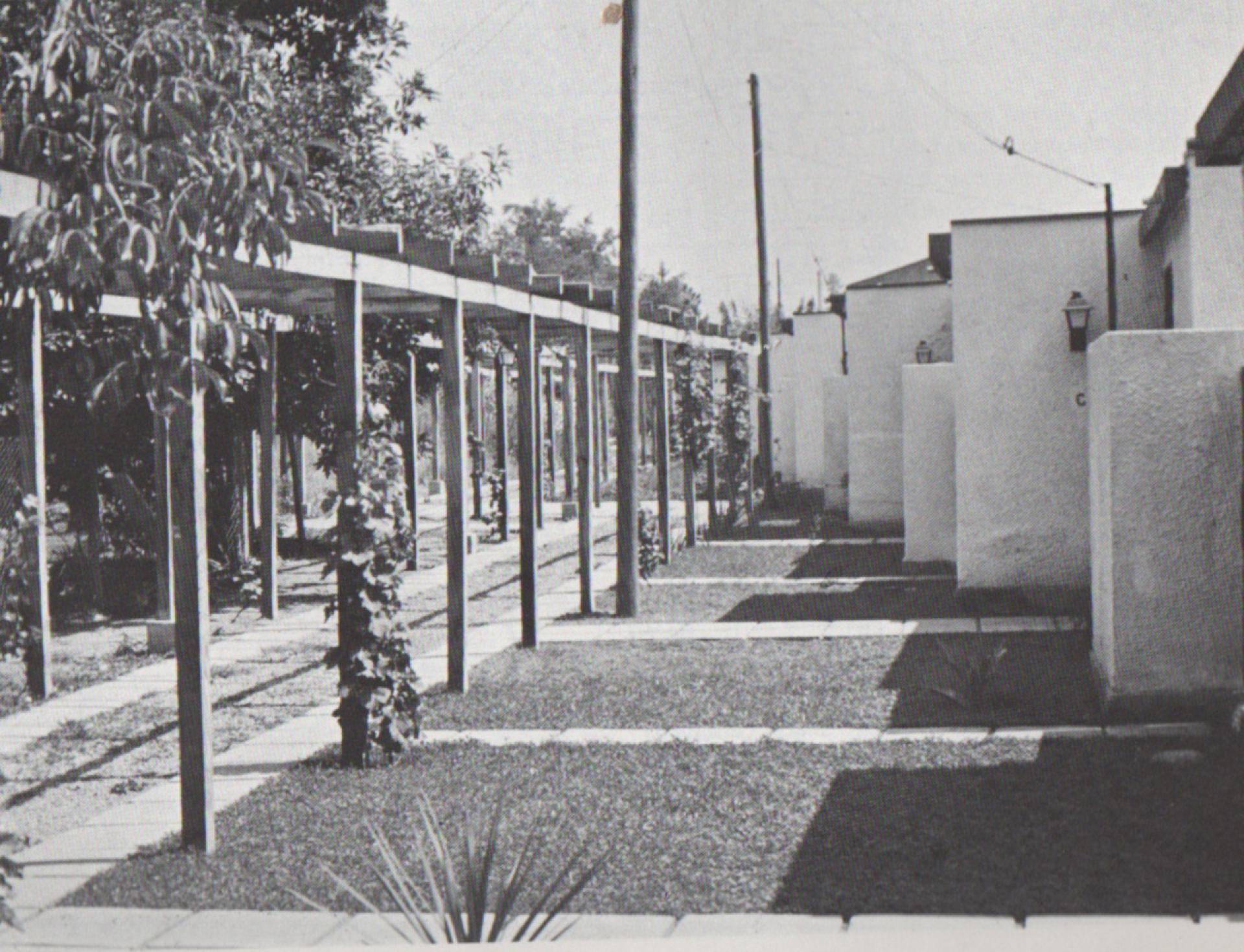 Quinta Michita was with a group of 25 one floor dwellings the first primitive model for the communities during the 80’s. | Photo by Humberto Eliash