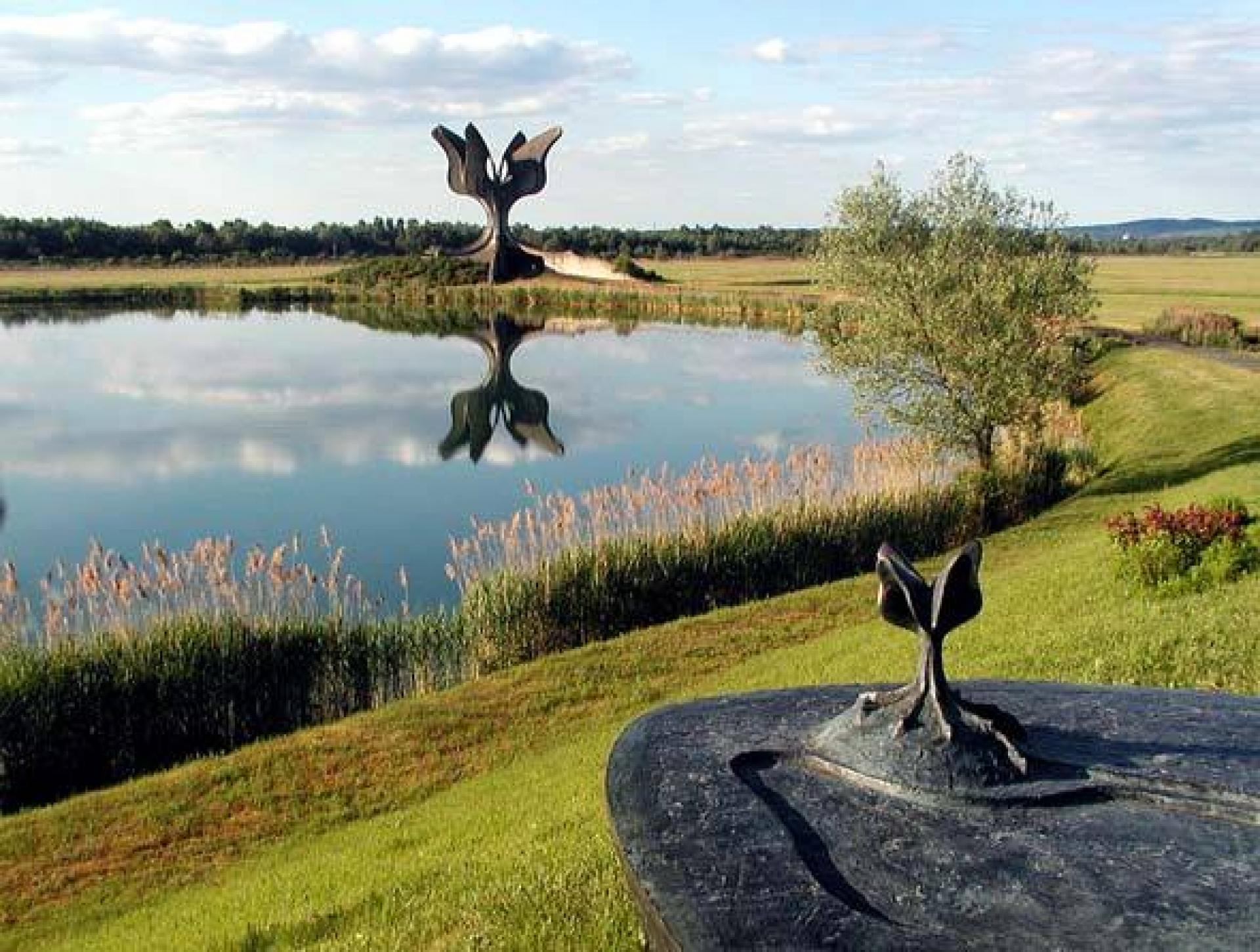 Jasenovac by Bogdan Bogdanović is a reminder of the atrocities perpetrated in the Jasenovac concentration camp. | Photo via Jasenovac Memorial Site